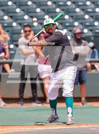 Thumbnail 1 in New Deal vs. Garrison (UIL 2A Final) photogallery.