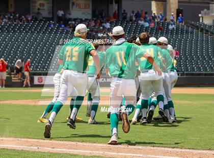 Thumbnail 3 in New Deal vs. Garrison (UIL 2A Final) photogallery.