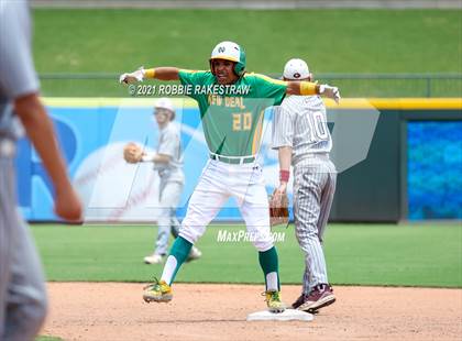 Thumbnail 2 in New Deal vs. Garrison (UIL 2A Final) photogallery.