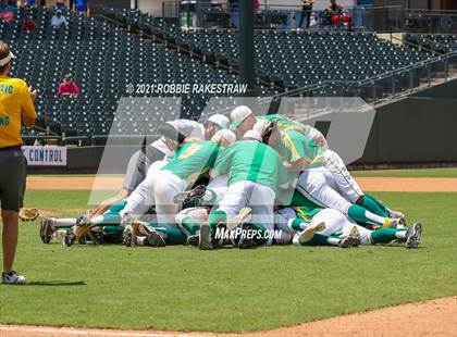 Thumbnail 1 in New Deal vs. Garrison (UIL 2A Final) photogallery.