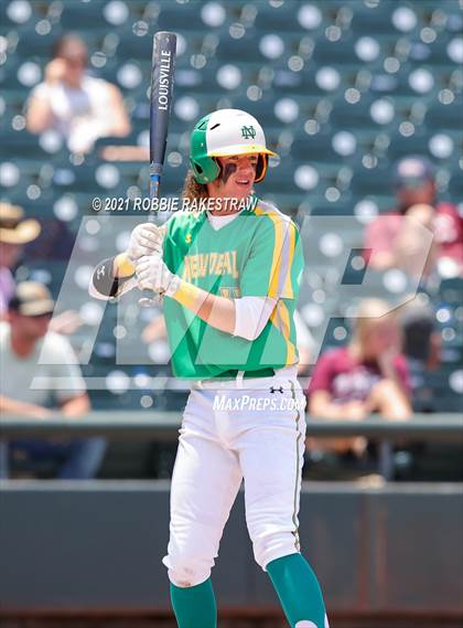 Thumbnail 2 in New Deal vs. Garrison (UIL 2A Final) photogallery.