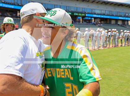 Thumbnail 2 in New Deal vs. Garrison (UIL 2A Final) photogallery.