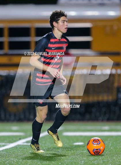 Thumbnail 2 in Crespi vs Harvard-Westlake photogallery.