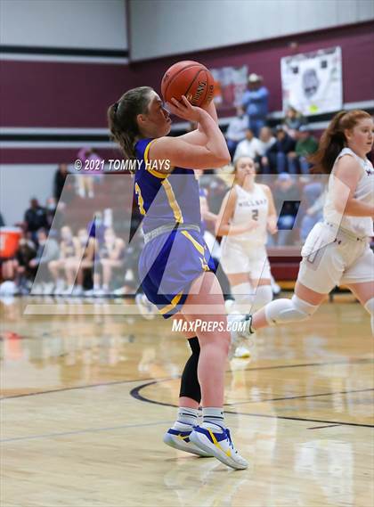 Thumbnail 3 in Brock @ Millsap photogallery.