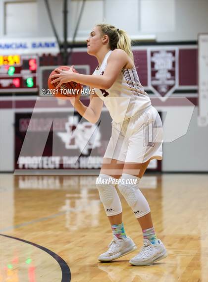 Thumbnail 2 in Brock @ Millsap photogallery.
