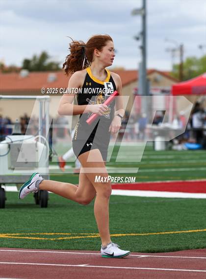 Thumbnail 1 in Devon Allen Invitational  (4X800 Relay) photogallery.