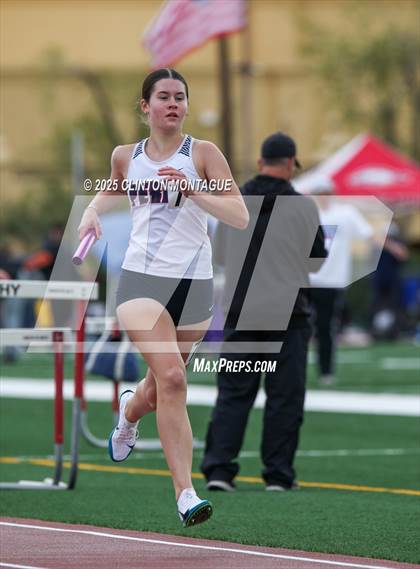 Thumbnail 1 in Devon Allen Invitational  (4X800 Relay) photogallery.
