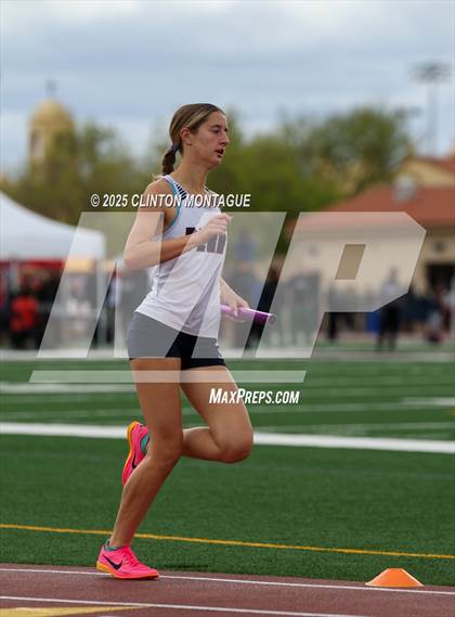 Thumbnail 2 in Devon Allen Invitational  (4X800 Relay) photogallery.