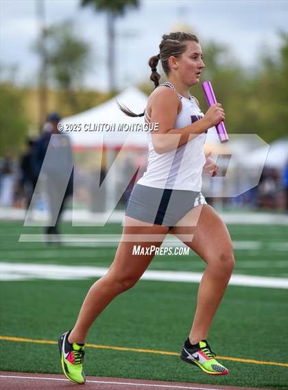 Thumbnail 1 in Devon Allen Invitational  (4X800 Relay) photogallery.
