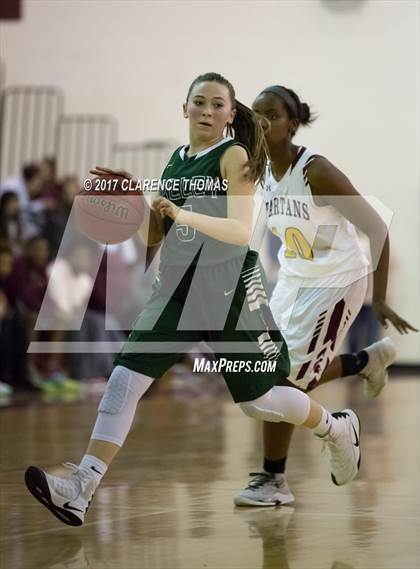 Thumbnail 1 in Loudoun Valley @ Broad Run photogallery.