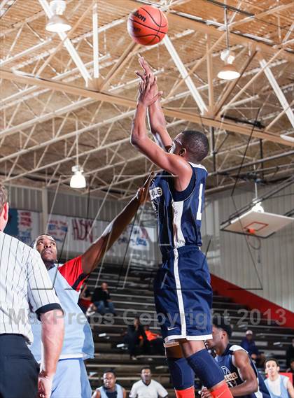 Thumbnail 2 in Hirschi vs. Hale (Elite 14 Tournament)  photogallery.