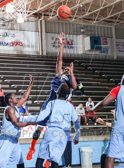 Thumbnail 1 in Hirschi vs. Hale (Elite 14 Tournament)  photogallery.