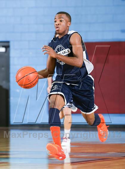Thumbnail 1 in Hirschi vs. Hale (Elite 14 Tournament)  photogallery.
