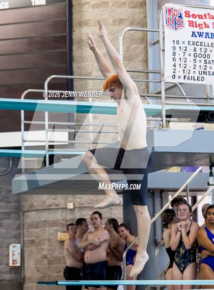 Thumbnail 1 in Southern Nevada Diving Meet 2 photogallery.