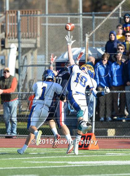 Thumbnail 2 in Brookfield vs. New Fairfield (CIAC Class M Final) photogallery.