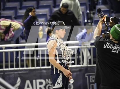 Thumbnail 1 in Barrington vs. Moses Brown (RIIL State Final) photogallery.