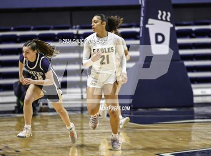 Thumbnail 1 in Barrington vs. Moses Brown (RIIL State Final) photogallery.