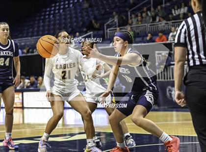 Thumbnail 1 in Barrington vs. Moses Brown (RIIL State Final) photogallery.