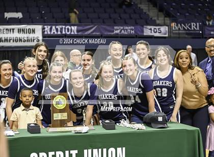 Thumbnail 3 in Barrington vs. Moses Brown (RIIL State Final) photogallery.