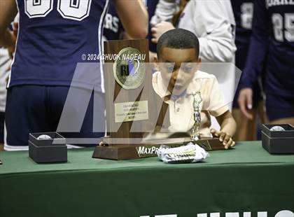 Thumbnail 1 in Barrington vs. Moses Brown (RIIL State Final) photogallery.