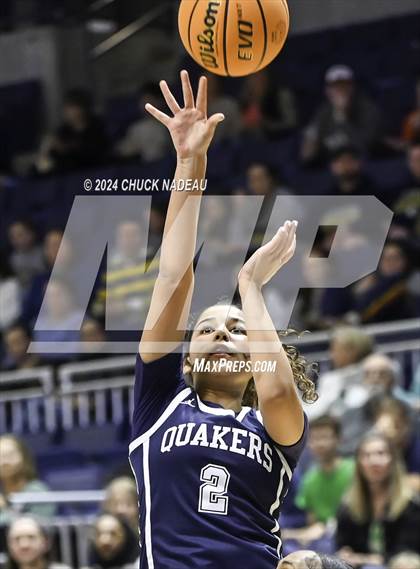 Thumbnail 1 in Barrington vs. Moses Brown (RIIL State Final) photogallery.