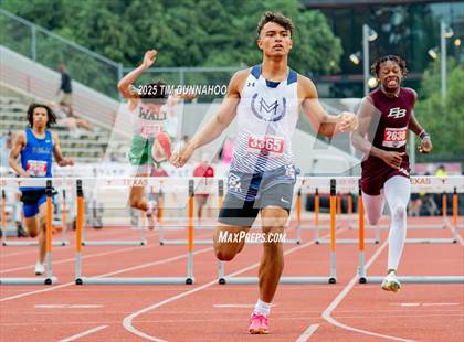 Thumbnail 2 in UIL 3A Boys Track & Field Finals photogallery.
