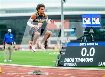 Thumbnail 3 in UIL 3A Boys Track & Field Finals photogallery.