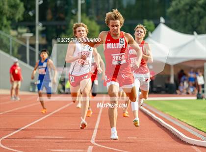 Thumbnail 2 in UIL 3A Boys Track & Field Finals photogallery.