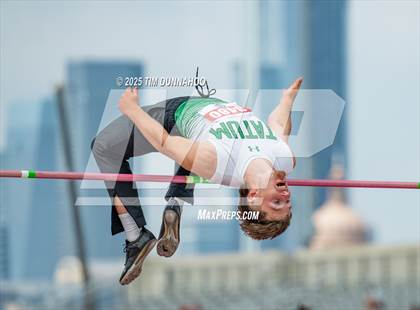 Thumbnail 3 in UIL 3A Boys Track & Field Finals photogallery.