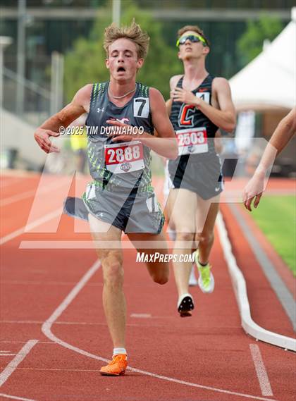 Thumbnail 3 in UIL 3A Boys Track & Field Finals photogallery.