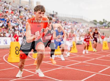 Thumbnail 2 in UIL 3A Boys Track & Field Finals photogallery.