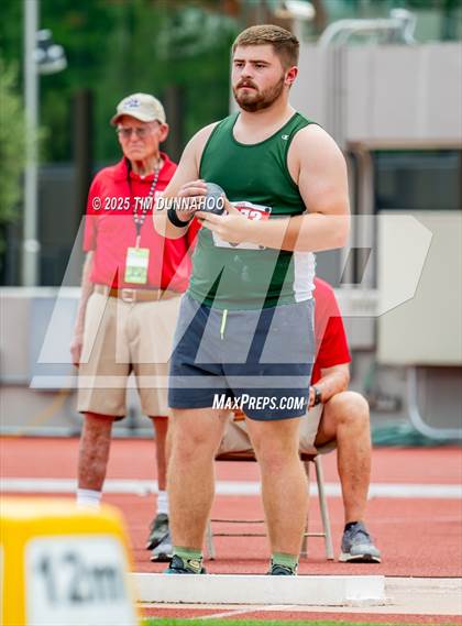 Thumbnail 1 in UIL 3A Boys Track & Field Finals photogallery.