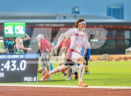 Thumbnail 3 in UIL 3A Boys Track & Field Finals photogallery.