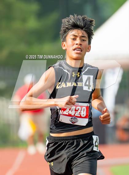 Thumbnail 2 in UIL 3A Boys Track & Field Finals photogallery.