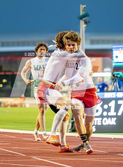 Thumbnail 3 in UIL 3A Boys Track & Field Finals photogallery.