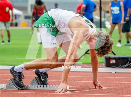 Thumbnail 1 in UIL 3A Boys Track & Field Finals photogallery.