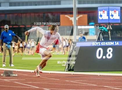Thumbnail 1 in UIL 3A Boys Track & Field Finals photogallery.