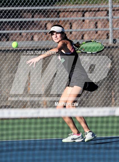 Thumbnail 1 in Grimsley @ Myers Park (NCHSAA 4A Round 2) photogallery.