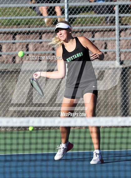 Thumbnail 2 in Grimsley @ Myers Park (NCHSAA 4A Round 2) photogallery.