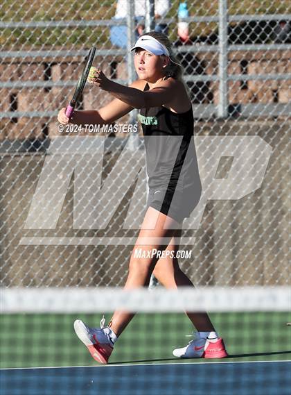 Thumbnail 2 in Grimsley @ Myers Park (NCHSAA 4A Round 2) photogallery.