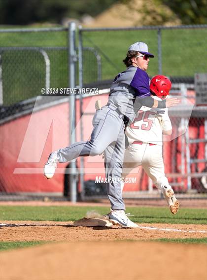 Thumbnail 2 in Lutheran @ Regis Jesuit photogallery.