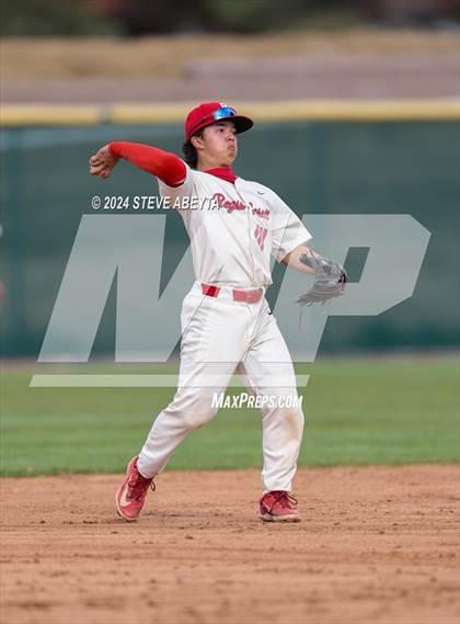 Thumbnail 3 in Lutheran @ Regis Jesuit photogallery.