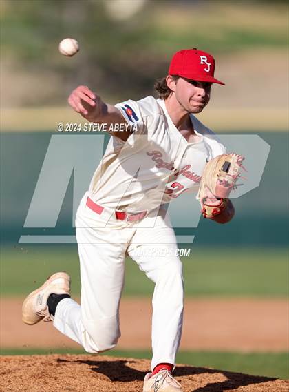 Thumbnail 1 in Lutheran @ Regis Jesuit photogallery.