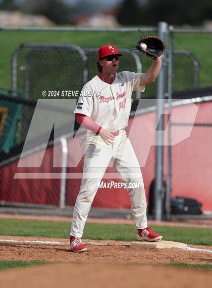 Thumbnail 2 in Lutheran @ Regis Jesuit photogallery.