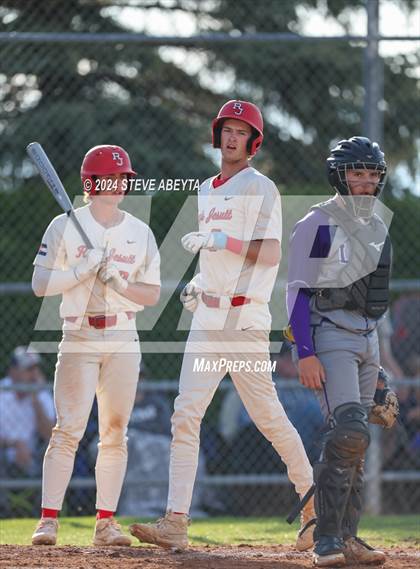 Thumbnail 1 in Lutheran @ Regis Jesuit photogallery.