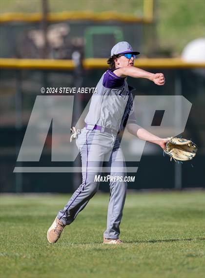 Thumbnail 1 in Lutheran @ Regis Jesuit photogallery.