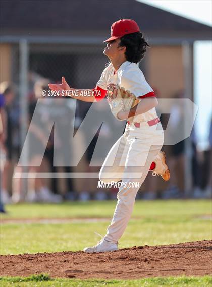 Thumbnail 2 in Lutheran @ Regis Jesuit photogallery.