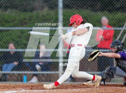 Thumbnail 3 in Lutheran @ Regis Jesuit photogallery.