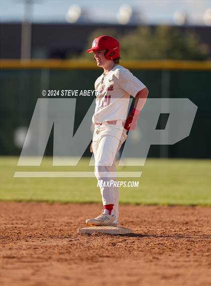 Thumbnail 3 in Lutheran @ Regis Jesuit photogallery.