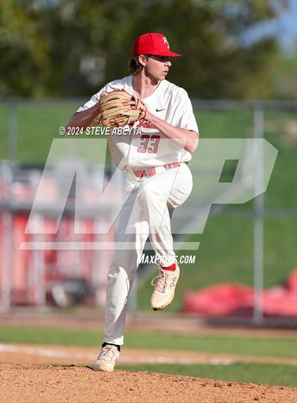 Thumbnail 2 in Lutheran @ Regis Jesuit photogallery.